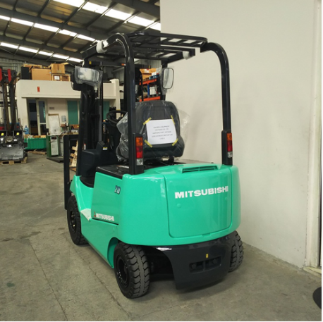 Xe nâng điện ngồi lái 4 bánh 2 - 2.5 tấn Mitsubishi Nhật Bản